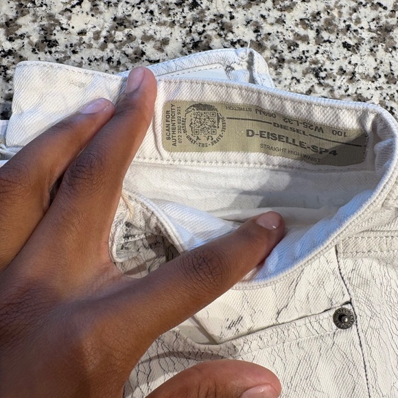 Diesel Jeans - Picture 4 of 5